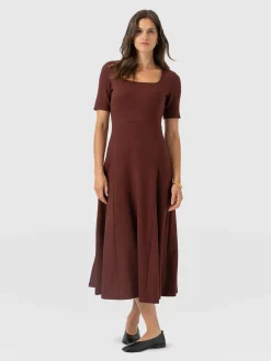 Akia Short Sleeve Dress - Maroon Textured