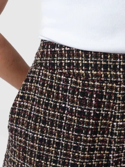 Astrid Short - Black/Burgundy/Gold Boucle