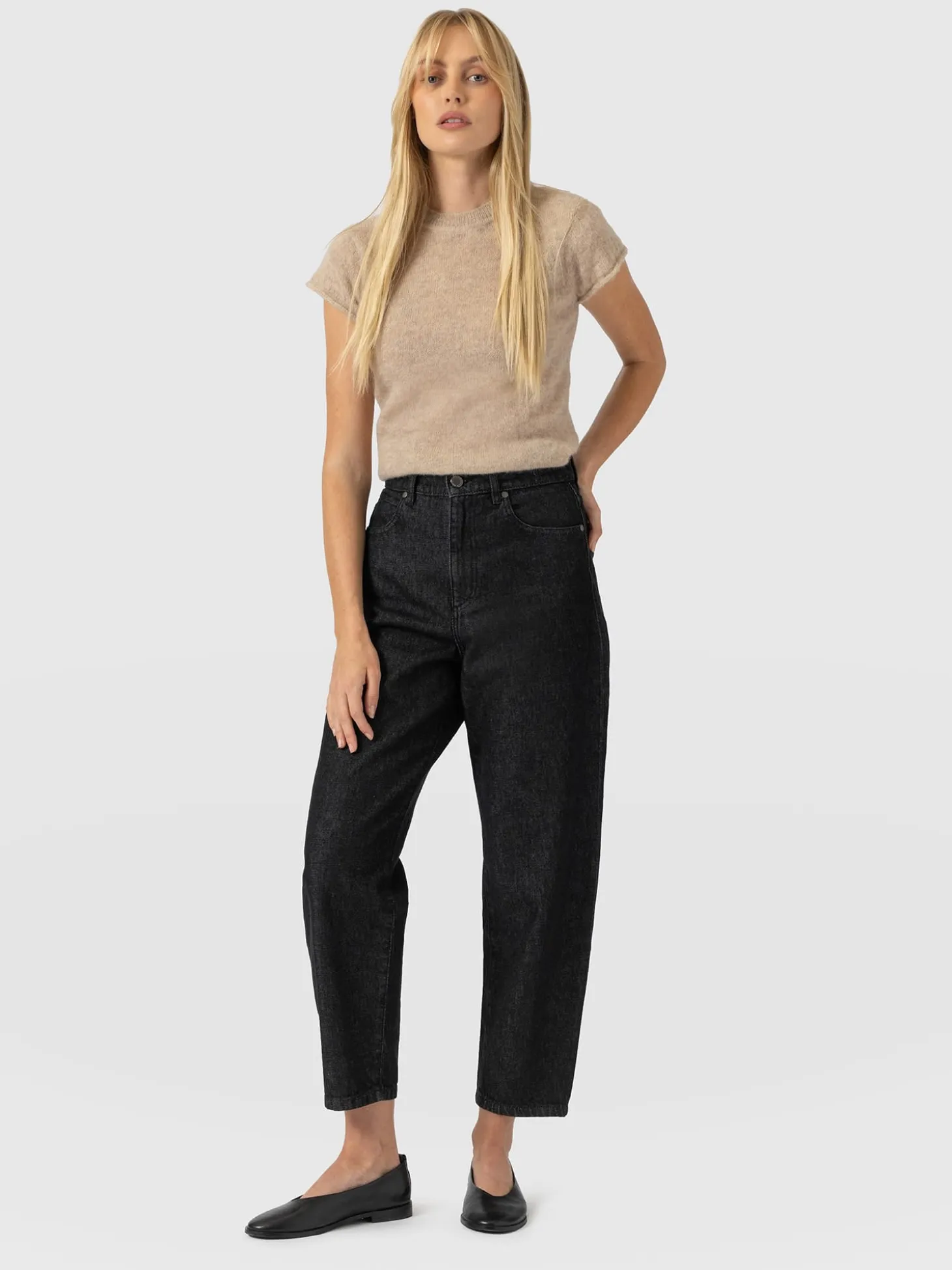 Barrel Leg Jean - Black