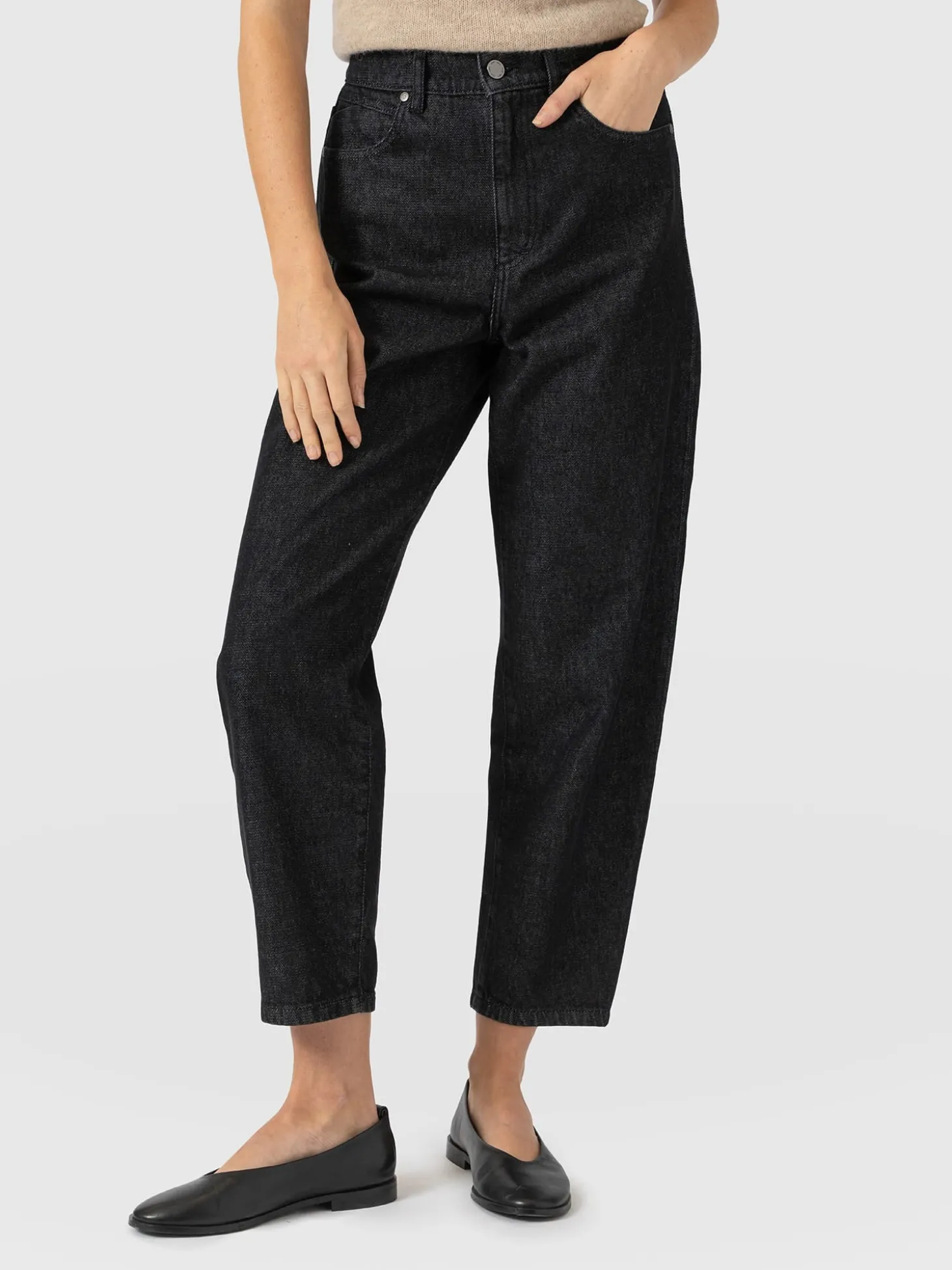 Barrel Leg Jean - Black