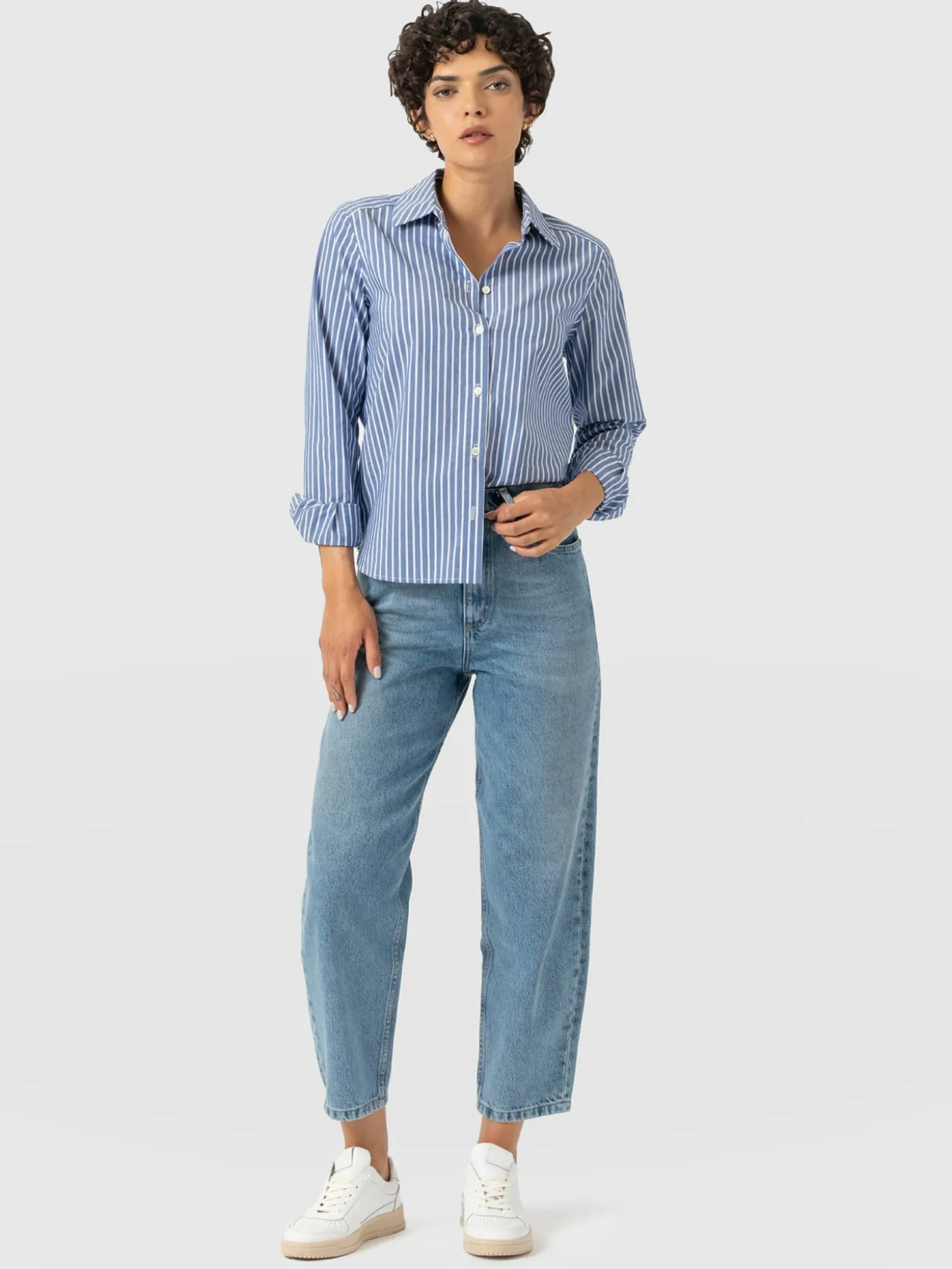 Barrel Leg Jean - Light Blue