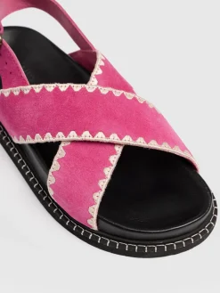 Bonnie Cross Over Sandals - Pink Suede