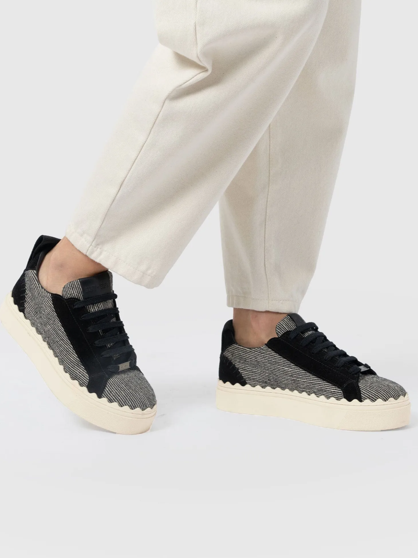 Brook Scallop Sneaker - Black Linen