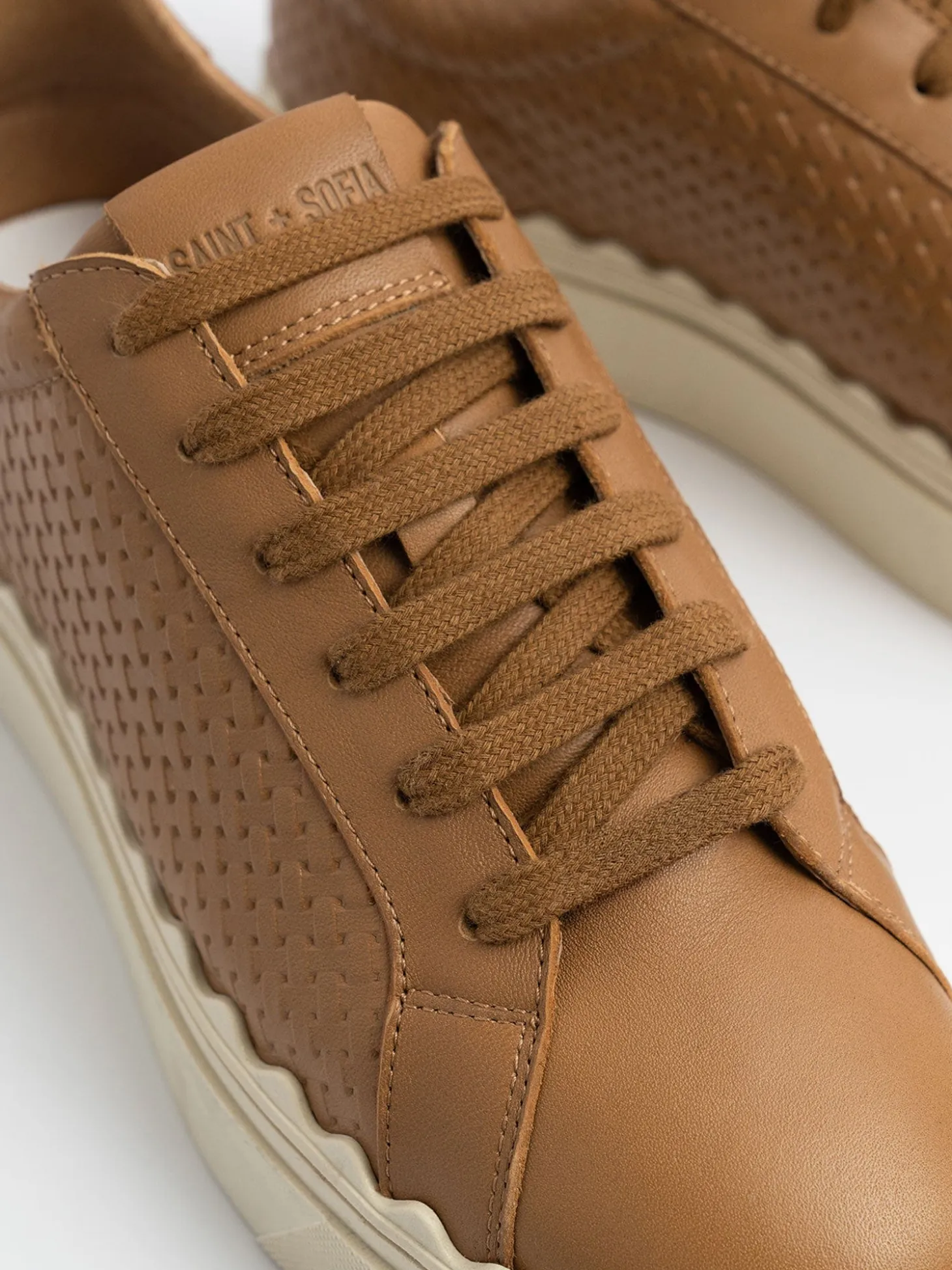 Brook Scallop Sneaker - Tan