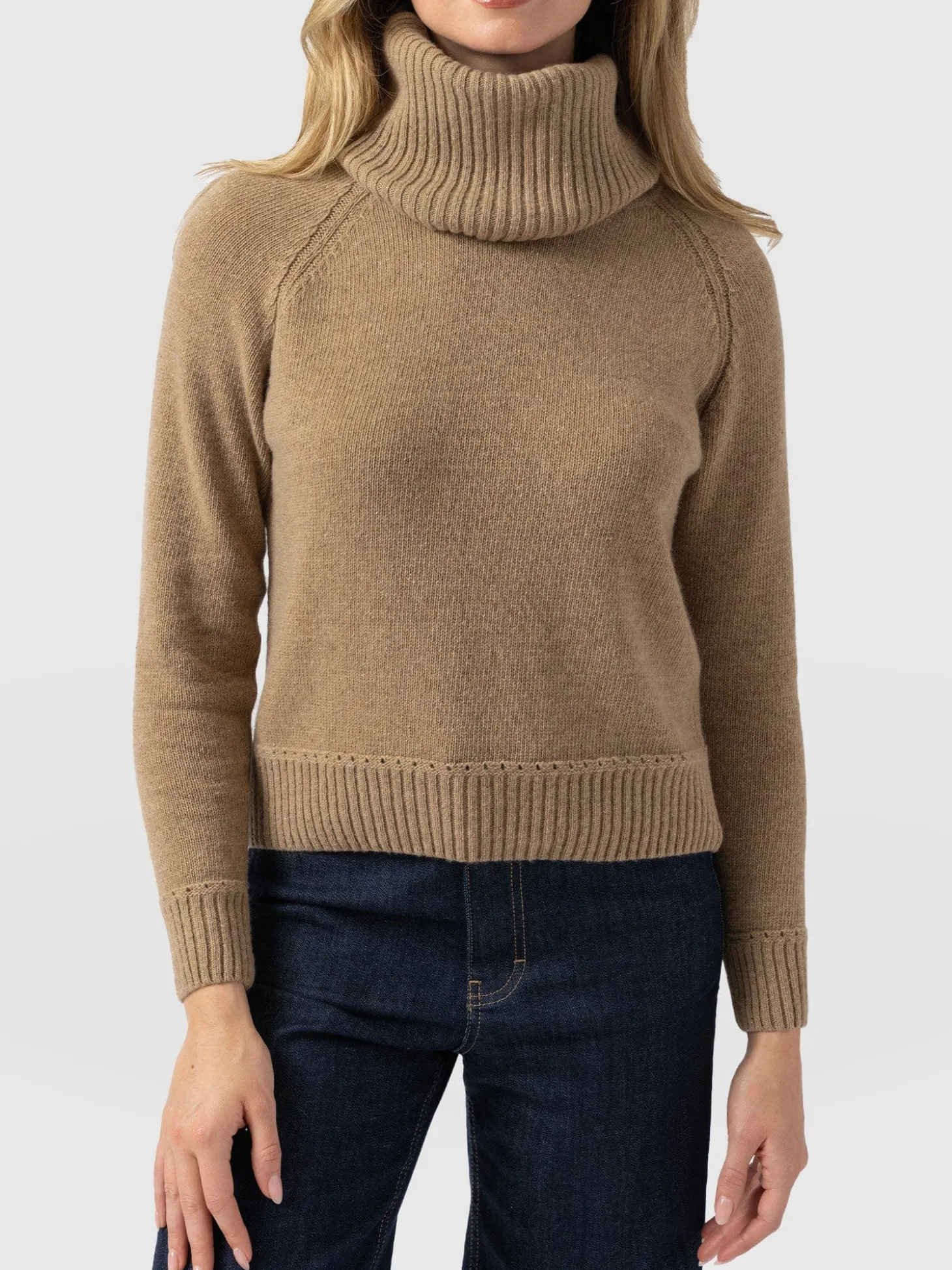 Cambridge Cashmere Sweater - Beige