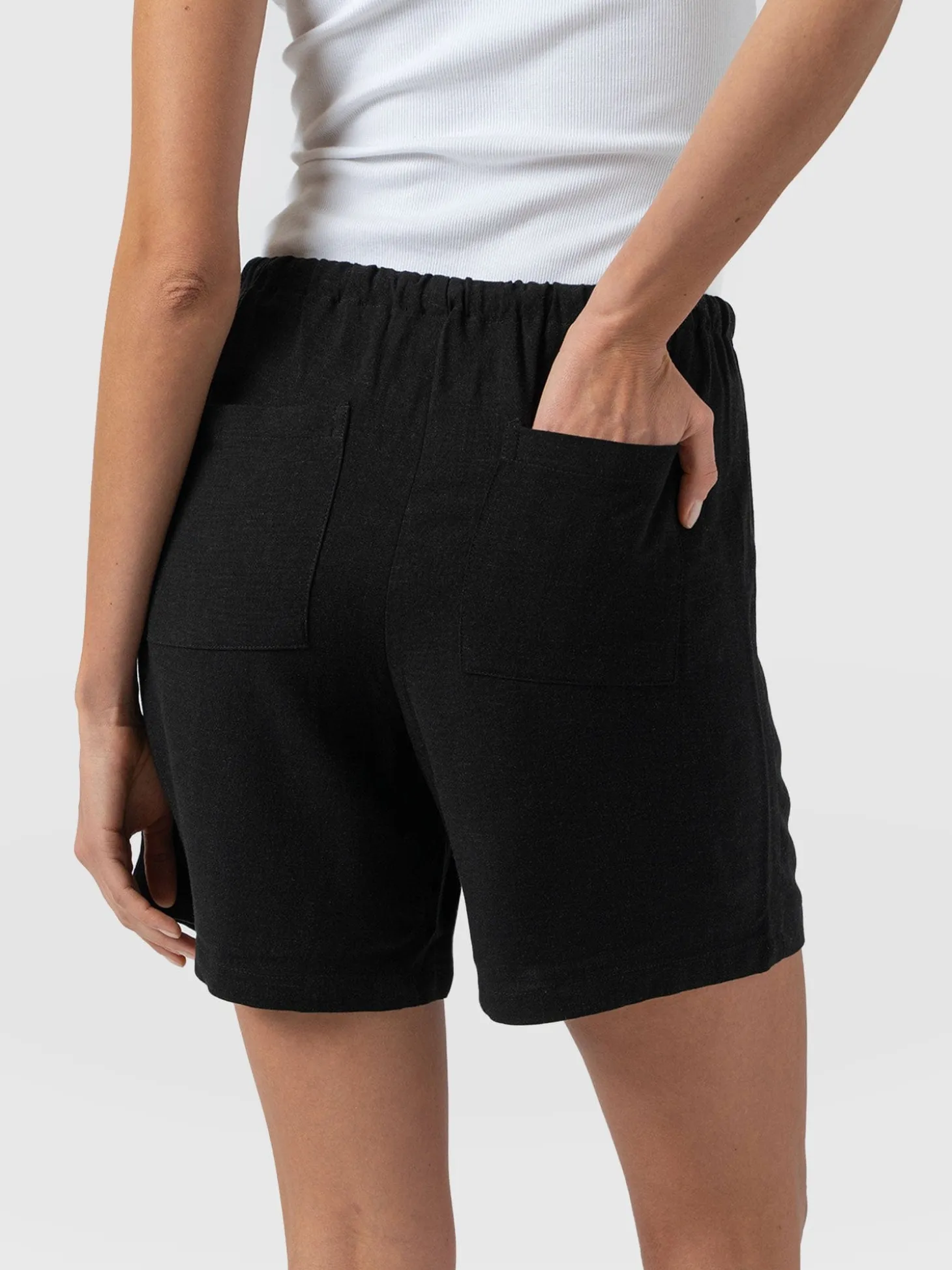 Corinne Linen Short - Black