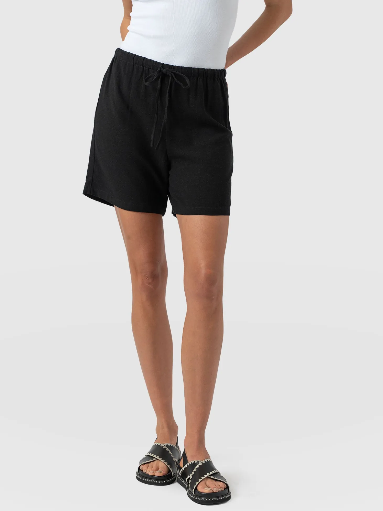 Corinne Linen Short - Black
