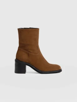 Dakota Ankle Boot - Camel Suede