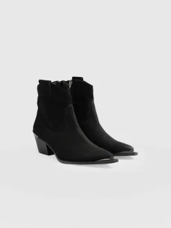 Dallas Metal Boot - Black