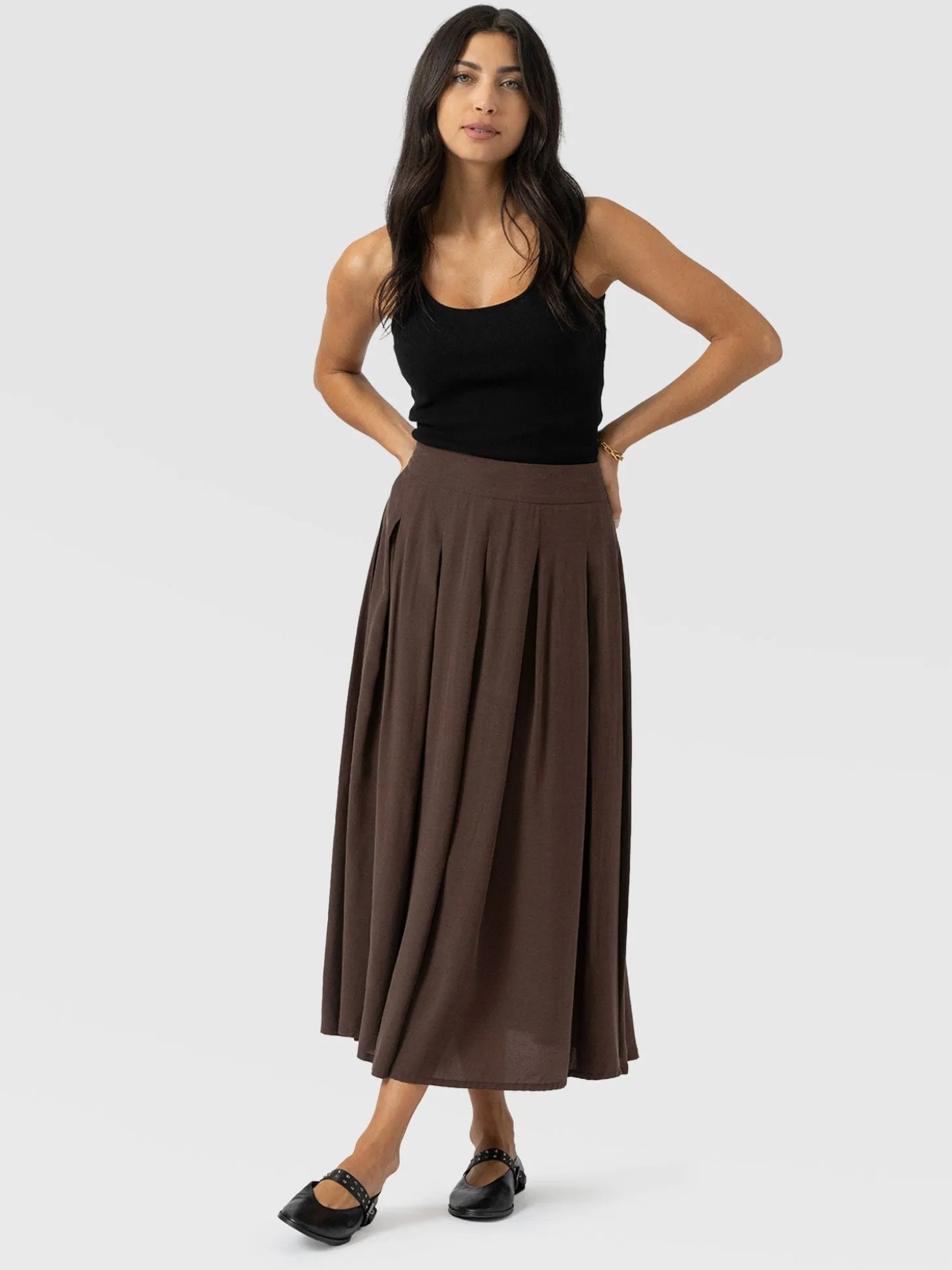 Eliza Pleated Skirt - Brown