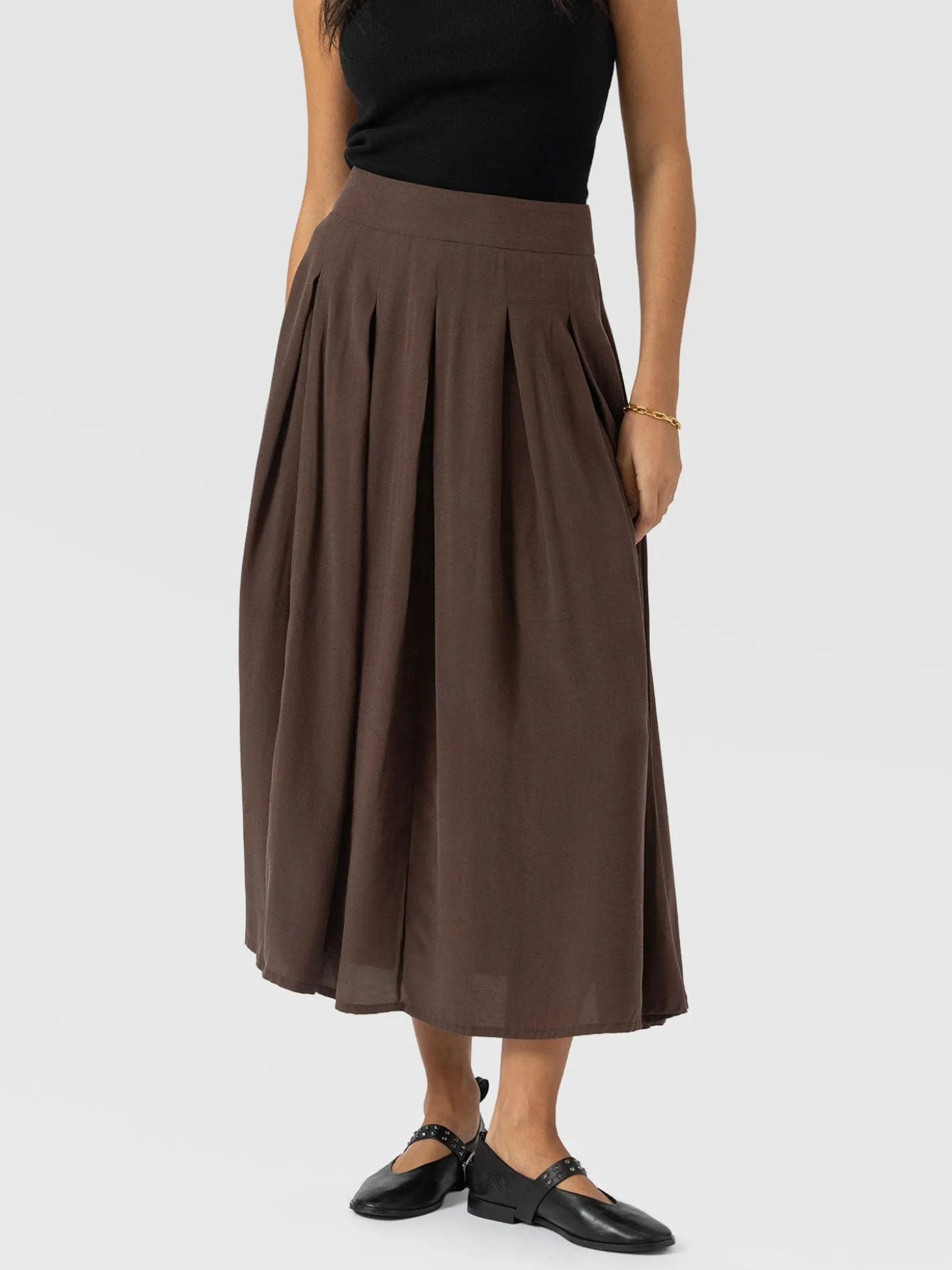Eliza Pleated Skirt - Brown