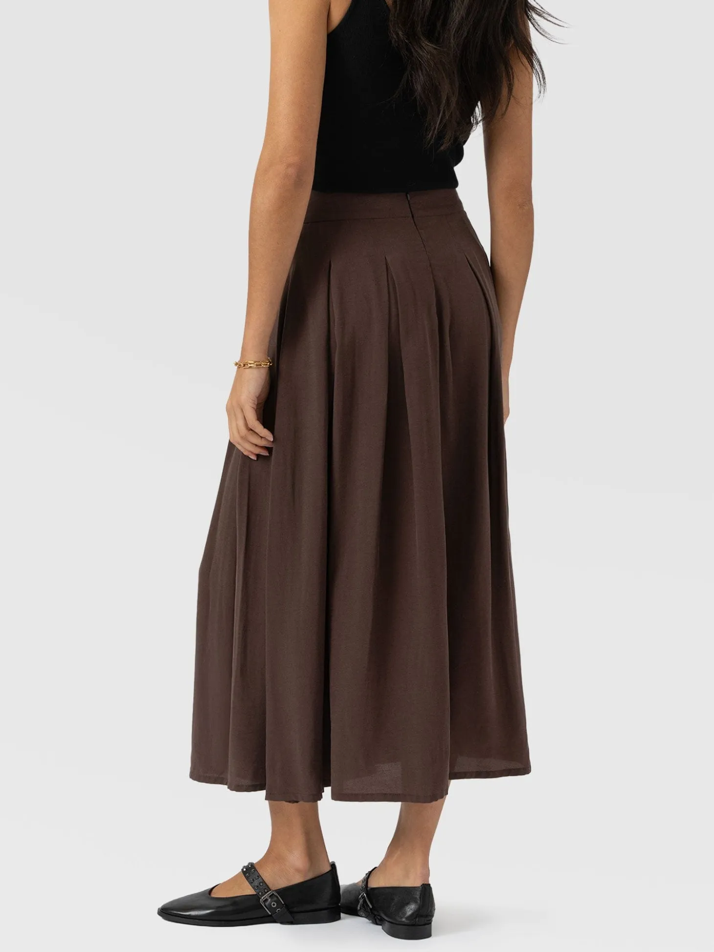 Eliza Pleated Skirt - Brown