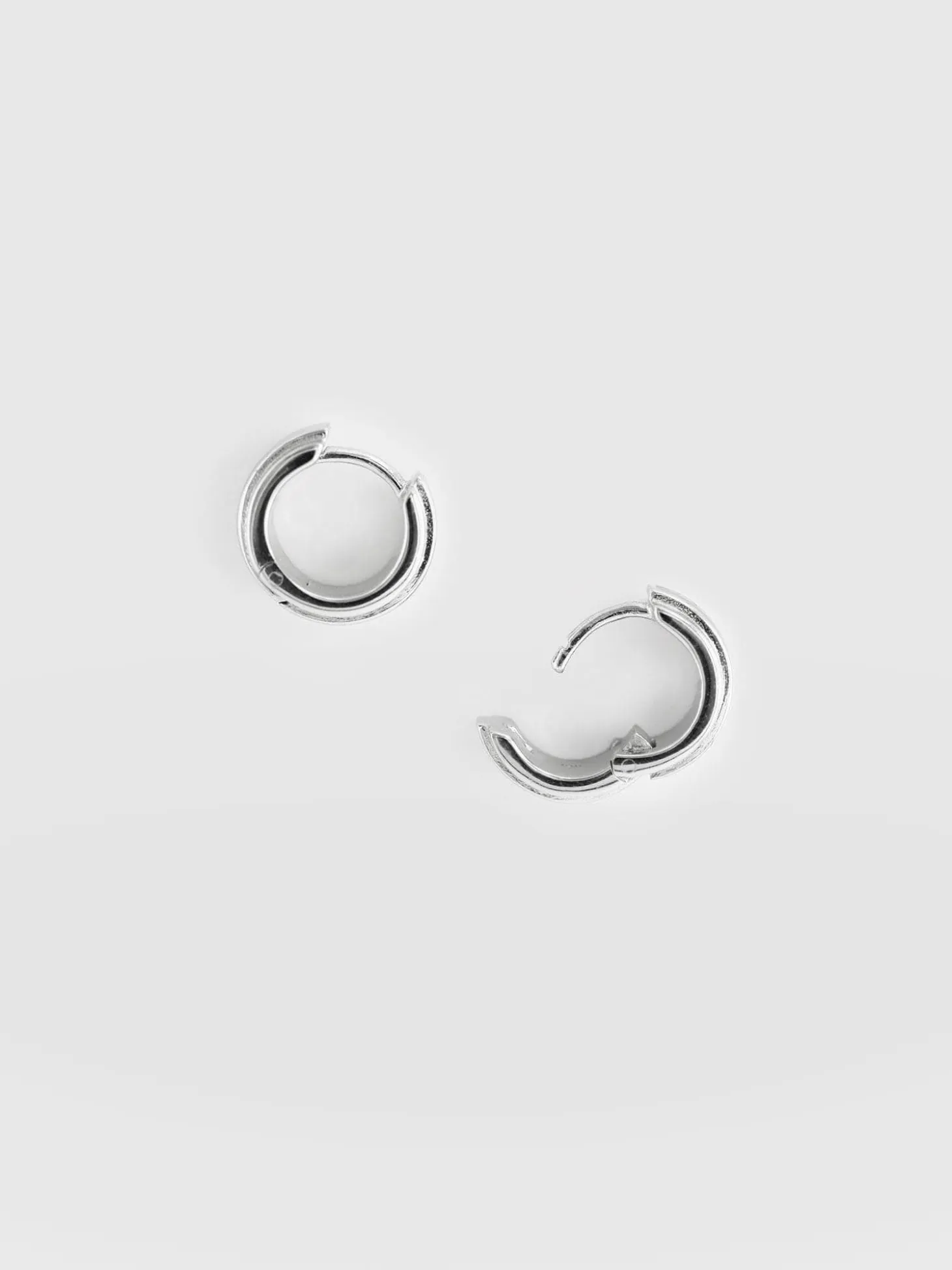 Enamel Stripe Huggie Earrings - Silver/Black