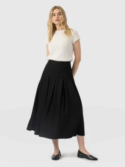 Everly Pleated Skirt - Black