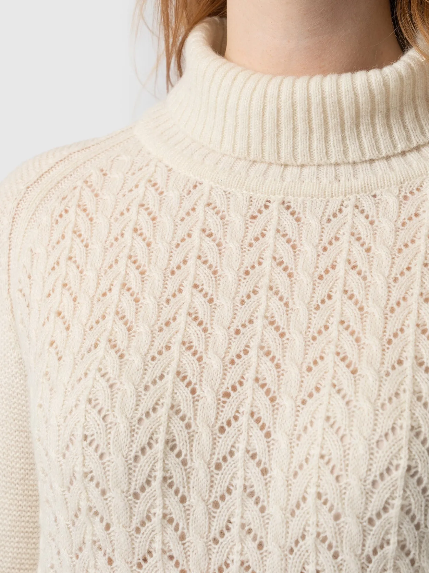 Glen Cable Knit Sweater - Cream