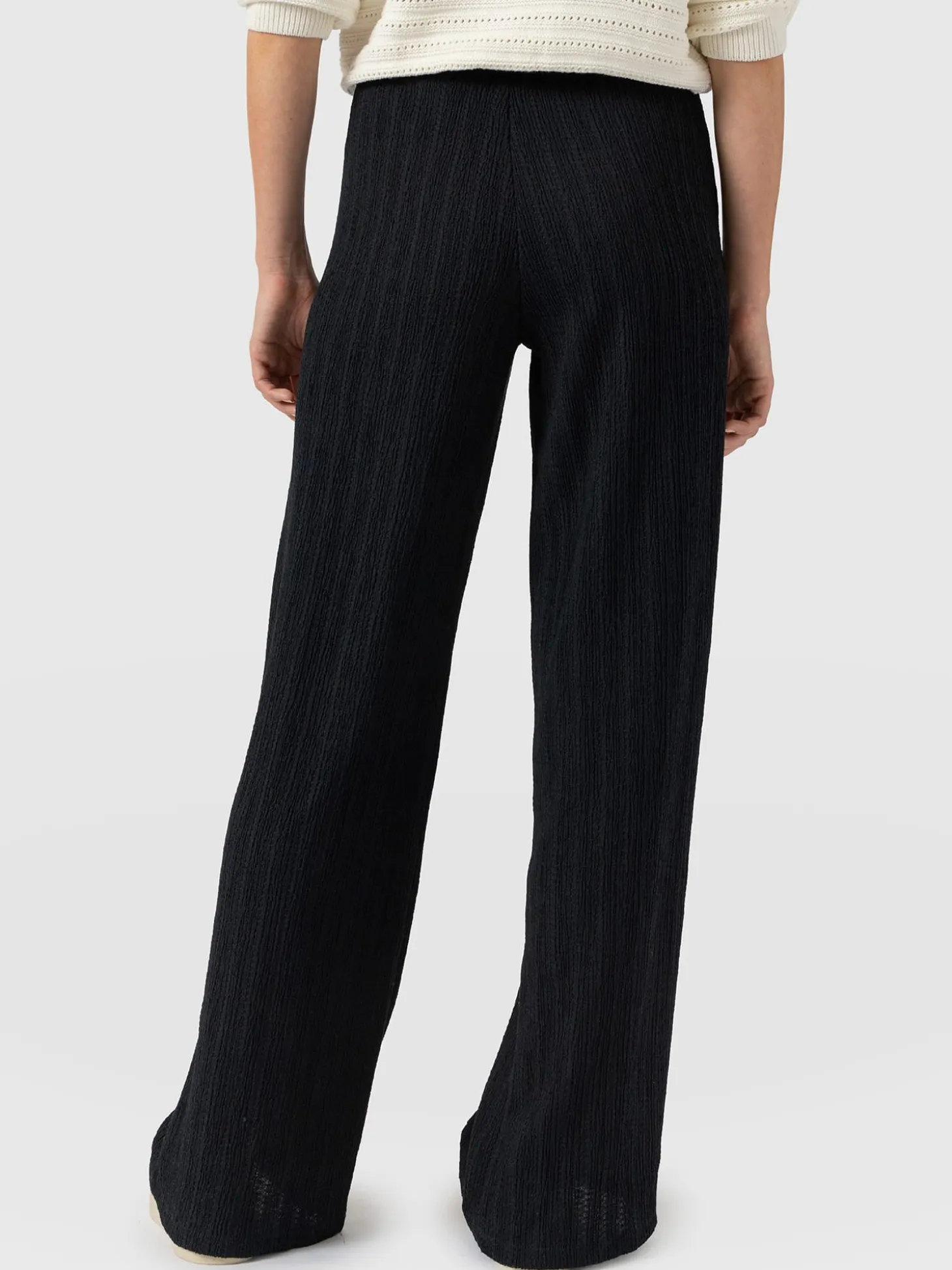 Hoxton Straight Leg Pant - Black Textured