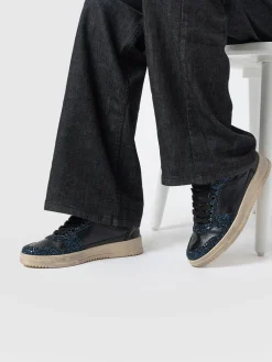 Onyx Sneaker - Black/Navy