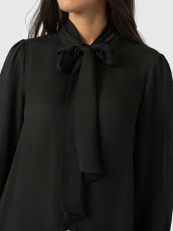 Paxton Pussybow Blouse - Black