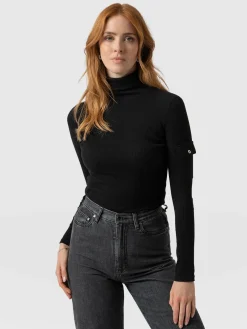 Pocket Turtle Neck - Black