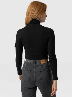 Pocket Turtle Neck - Black