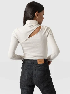 Reveal Turtle Neck - Cream