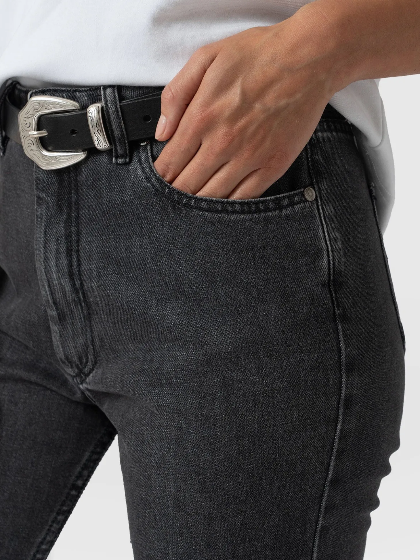 Slim Mom Jeans - Black