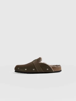 Studded Clogs - Khaki Shearling