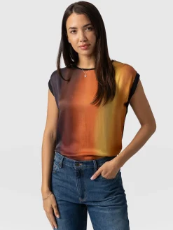 Turn Up Contrast Tee - Amber Gradient