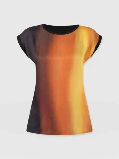 Turn Up Contrast Tee - Amber Gradient