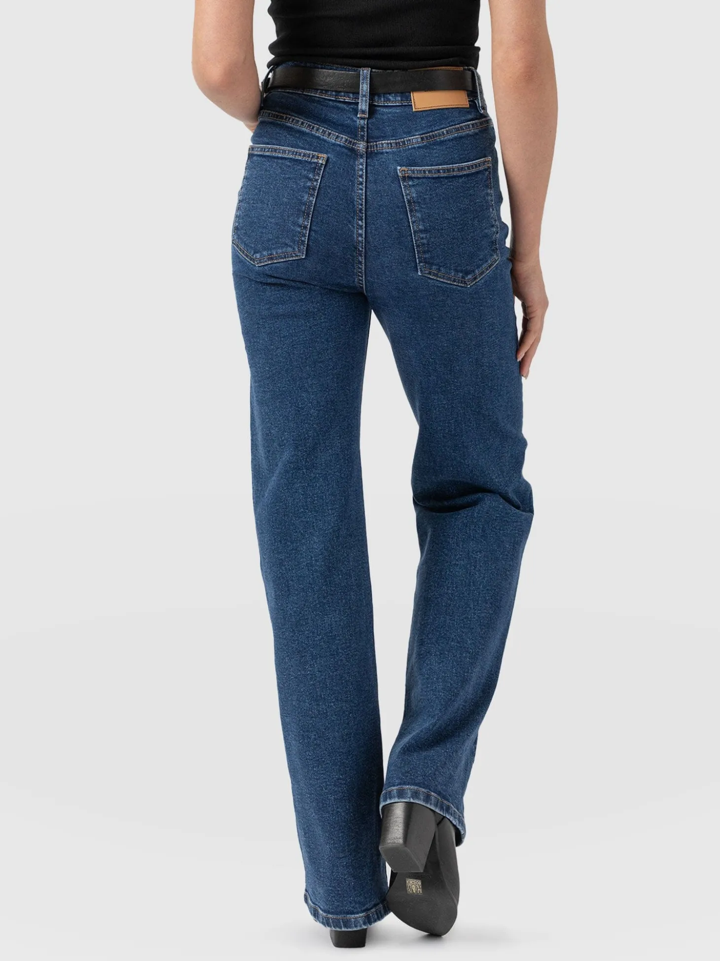 Wide Leg Jeans - Mid Blue