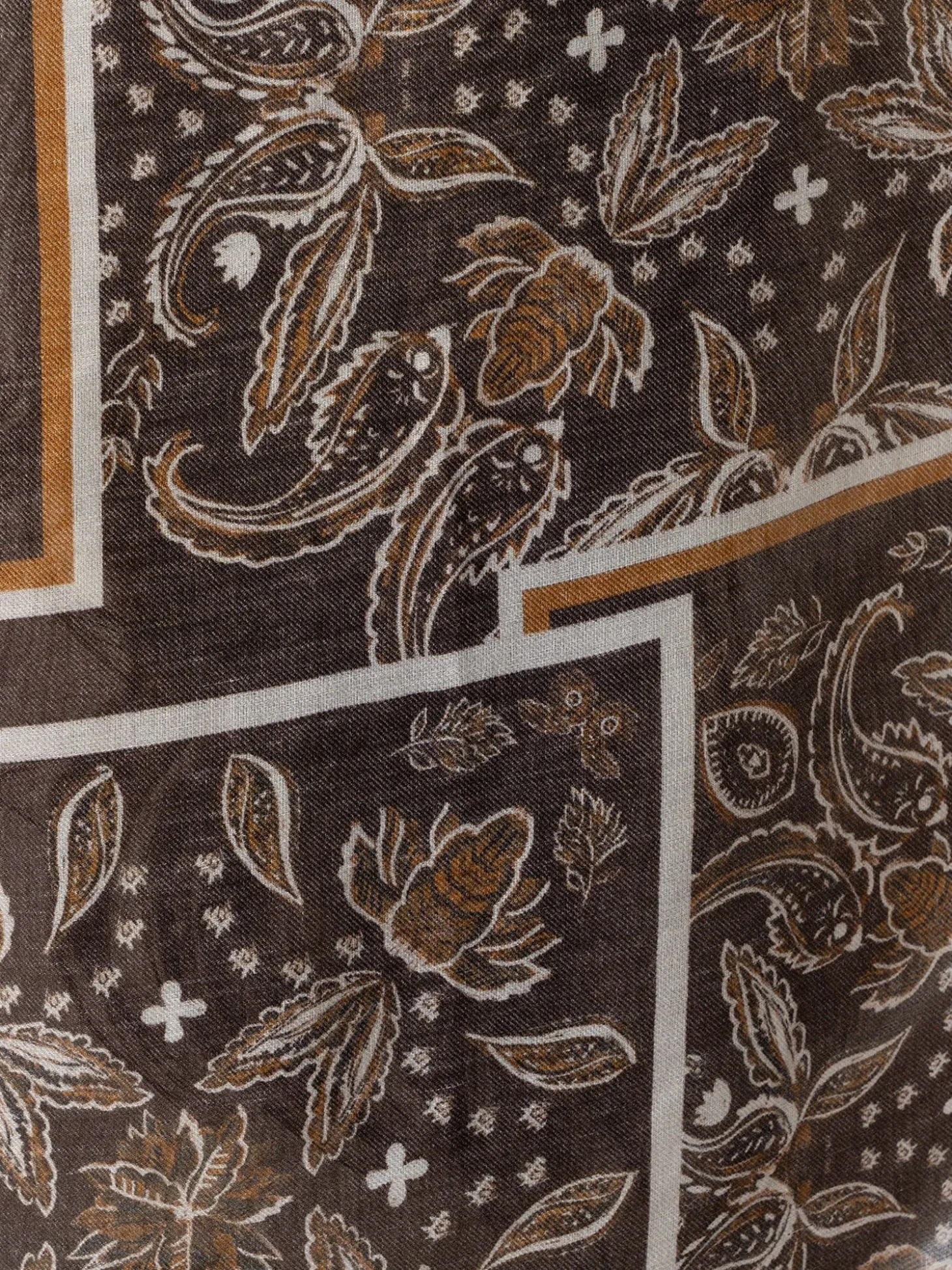 Wren Paisley Scarf - Brown